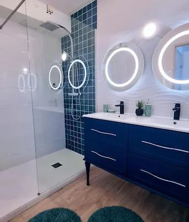 Apartment Superbe Renove Sur Le Port De Sete, Centre Historique, Climatise Sète